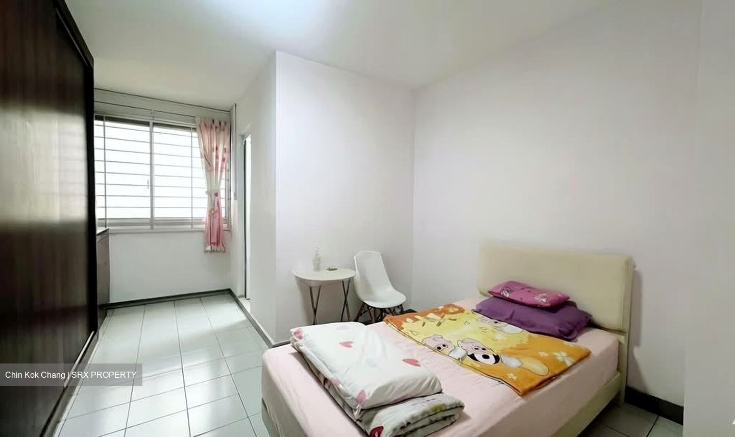 Blk 727 Jurong West Avenue 5 (Jurong West), HDB 4 Rooms #555368921